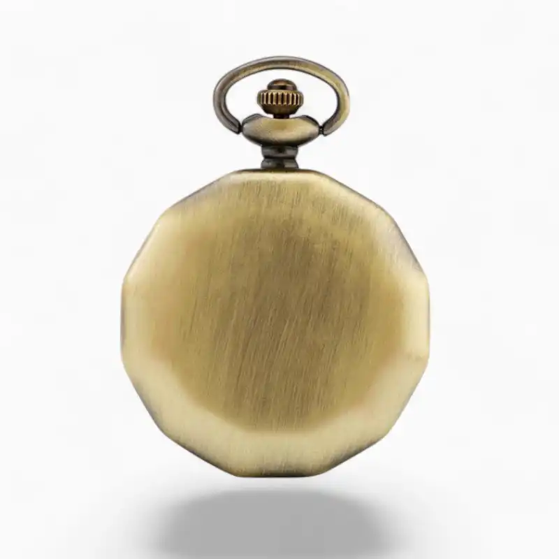 Montre à gousset Arista en métal doré avec design classique et élégant, sans gravure, cadran invisible.
