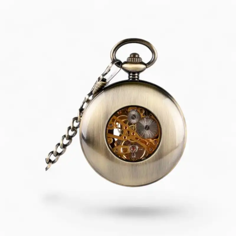 Montre à Gousset Mécanique en Bois de Luxe avec vue interne de son mécanisme complexe et chaînette métallique.
