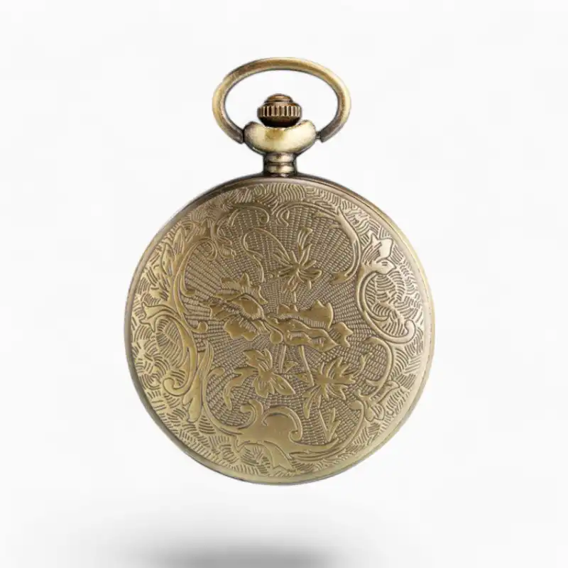 Montre à gousset Sheriff en laiton avec motifs floraux et animaliers gravés sur le couvercle.
