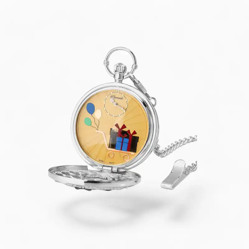 Montre à gousset musicale avec inscription "Joyeux Anniversaire", design avec ballons et cadeaux, style vintage argenté.
